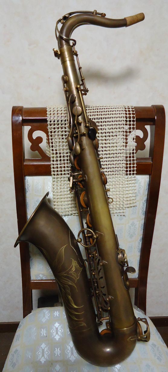 エルクハート　テナーサックス E59-DULです！ エルクハート テナーサックス E59-DULです！即購入不可です